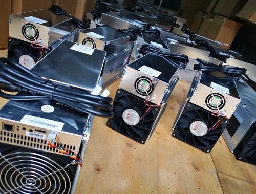 SHA 256 3360W Whatsminer M31s + 80 Hashrate مع مراوح Psu 2